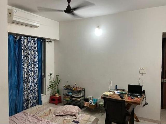 Rental | 2 BHK 1500 Sq.Ft. Apartment in Raymond Ten X Habitat