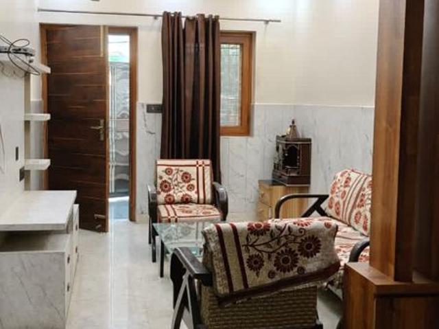 Rental | 2 BHK + 1500 Sq.Ft. Apartment in RWA Apartments Sector 26