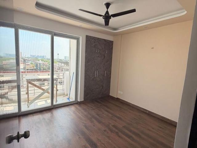 Rental | 2 BHK 1500 Sq.Ft. Apartment in Tulsiani Urban Woods
