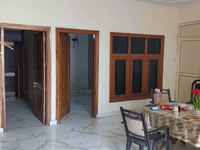 Rental | 2 BHK 1500 Sq.Ft. Independent House in Sector 116