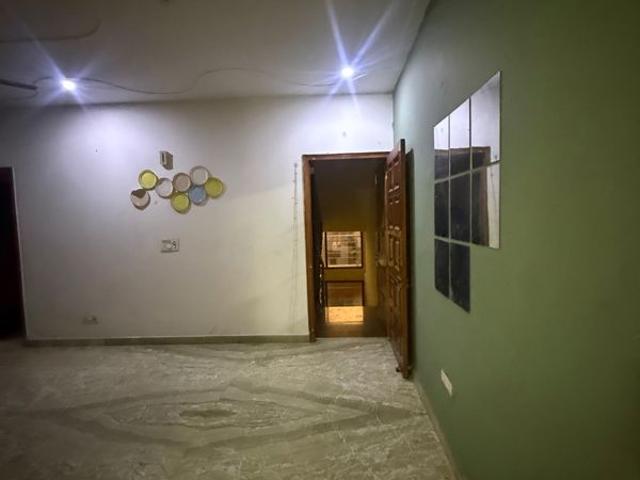 Rental | 2 BHK 1500 Sq.Ft. Independent House in Sector 116