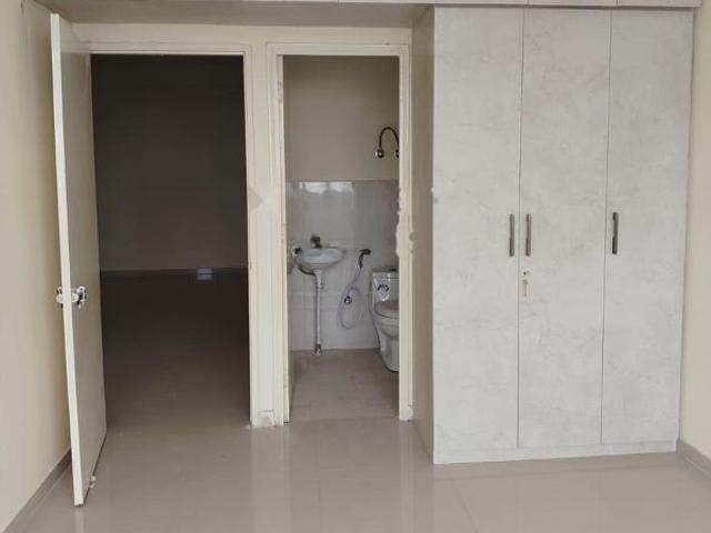 Rental | 2 BHK 1600 Sq.Ft. Apartment in Pyramid Midtown