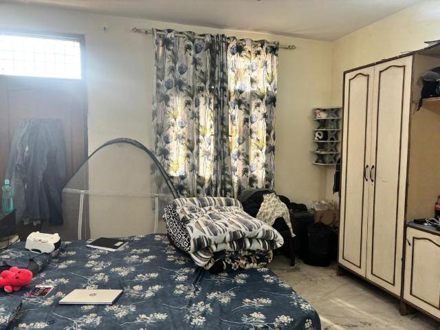 Rental | 2 BHK 1600 Sq.Ft. Independent House in Sector 41