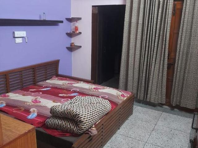 Rental | 2 BHK + 160 Sq.Yd. Independent House in Sector 46