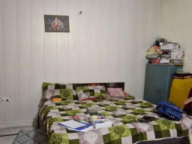 Rental | 2 BHK + 160 Sq.Yd. Independent House in Sector 8