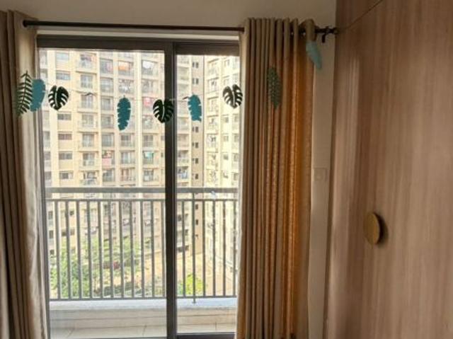 Rental | 2 BHK 1610 Sq.Ft. Apartment in DS Max Skycity