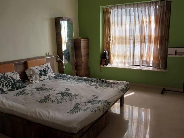 Rental | 2 BHK 1755 Sq.Ft. Apartment in Rutuparna Apartment