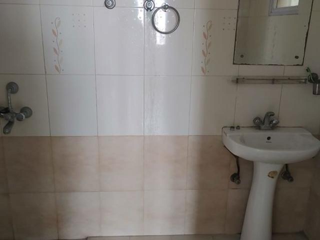 Rental | 2 BHK 1700 Sq.Ft. Independent House in Global City Faizabad Road