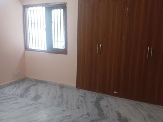 Rental | 2 BHK + 1800 Sq.Ft. Independent House in Sector 45