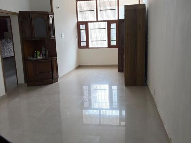Rental | 2 BHK + 1800 Sq.Ft. Independent House in Sector 45