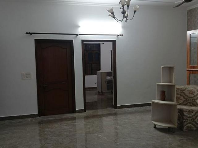 Rental | 2 BHK 1920 Sq.Ft. Independent House in Sector 23