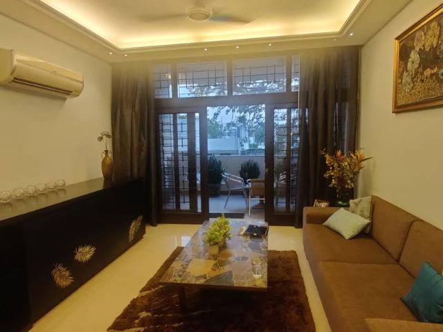 Rental | 2 BHK 200 Sq.Yd. Apartment in Jangpura