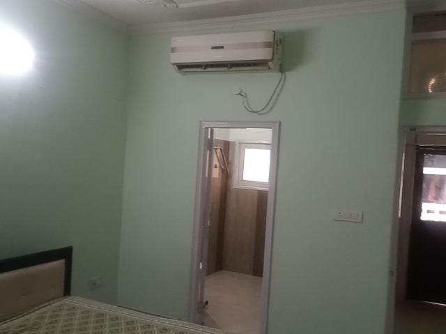 Rental | 2 BHK 300 Sq.Ft. Independent House in Sector 23
