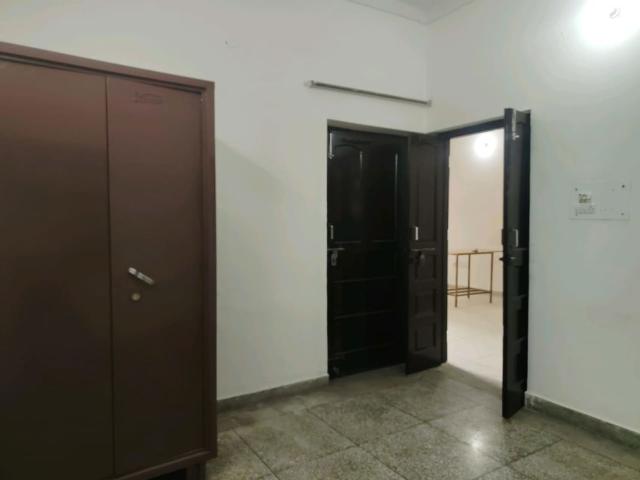 Rental | 2 BHK 3502 Sq.Yd. Apartment in Green Park