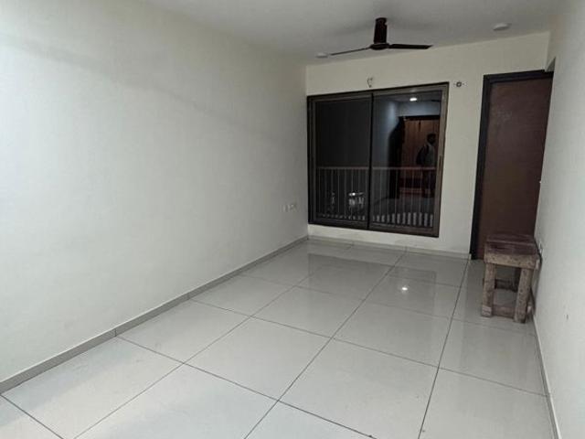 Rental | 2 BHK + 494 Sq.Ft. Apartment in Chandak 34 Park Estate