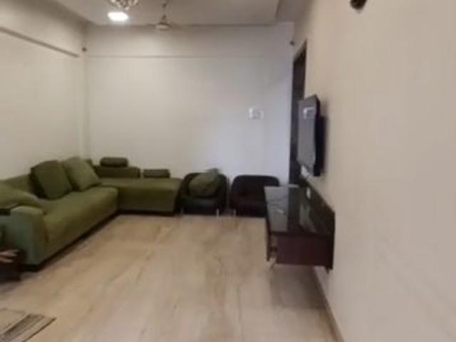 Rental | 2 BHK 500 Sq.Ft. Apartment in Andheri CHS