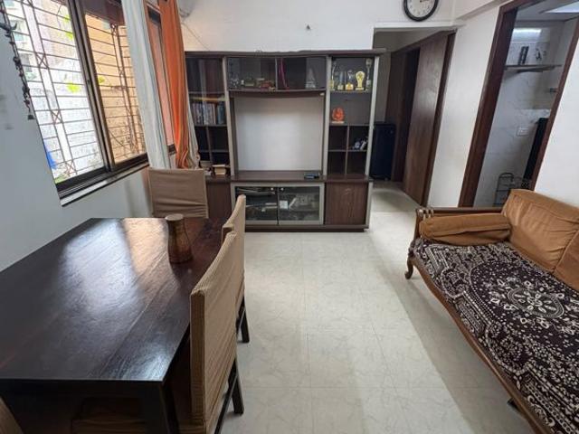 Rental | 2 BHK 500 Sq.Ft. Apartment in Sindhi Society
