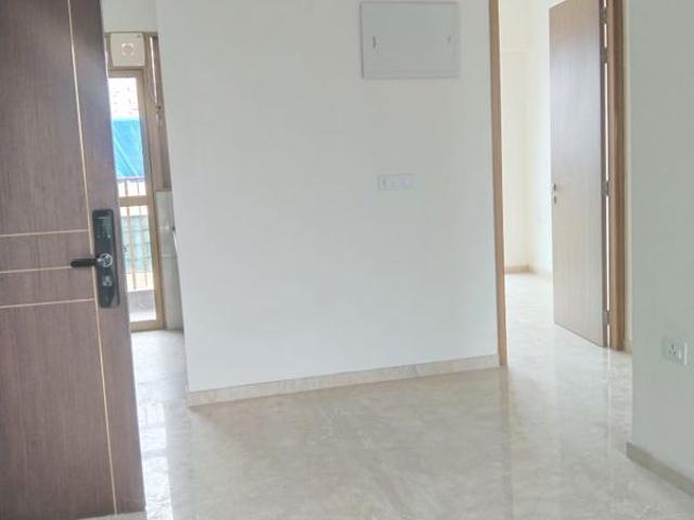 Rental | 2 BHK + 537 Sq.Ft. Apartment in Godrej RKS