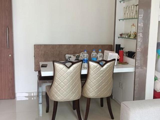 Rental | 2 BHK 530 Sq.Ft. Apartment in Kalpataru The Sunrise