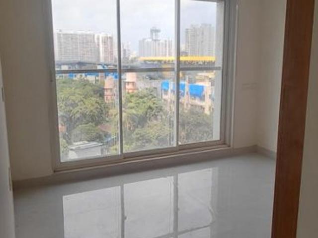 Rental | 2 BHK + 555 Sq.Ft. Apartment in Shreeji Plaza