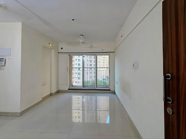 Rental | 2 BHK 558 Sq.Ft. Apartment in Rustomjee Urbania Atelier