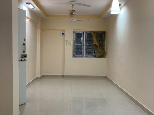 Rental | 2 BHK 550 Sq.Ft. Apartment in Torna CHS Borivali