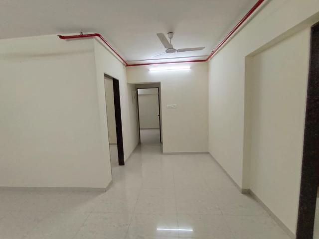 Rental | 2 BHK 550 Sq.Ft. Apartment in Veena Senterio