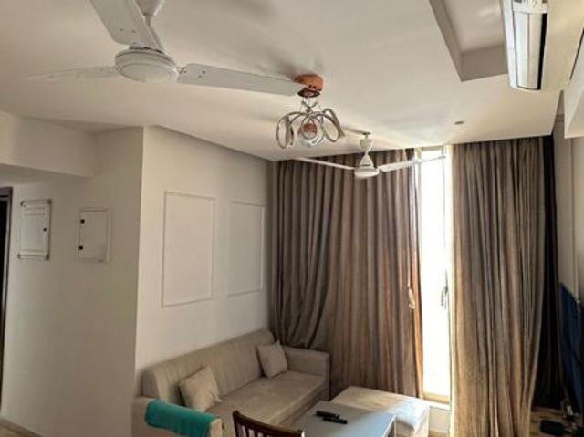 Rental | 2 BHK 560 Sq.Ft. Apartment in One Hiranandani Park