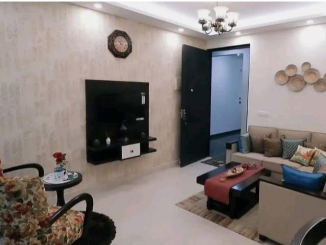 Rental | 2 BHK 583 Sq.Ft. Apartment in Signature The Serenas