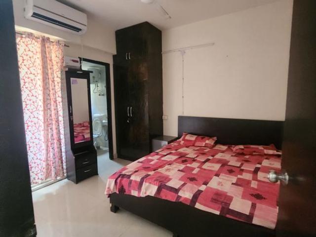 Rental | 2 BHK + 583 Sq.Ft. Apartment in Signature The Serenas