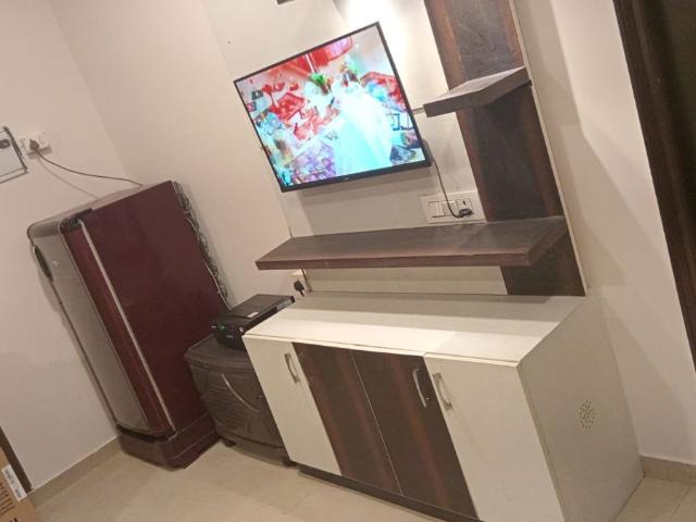 Rental | 2 BHK 605 Sq.Ft. Apartment in Suncity Avenue 102