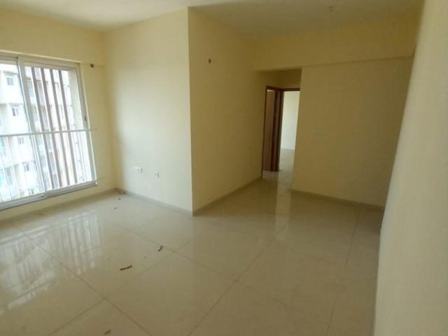 Rental | 2 BHK 606 Sq.Ft. Apartment in Godrej Nest Kandivali