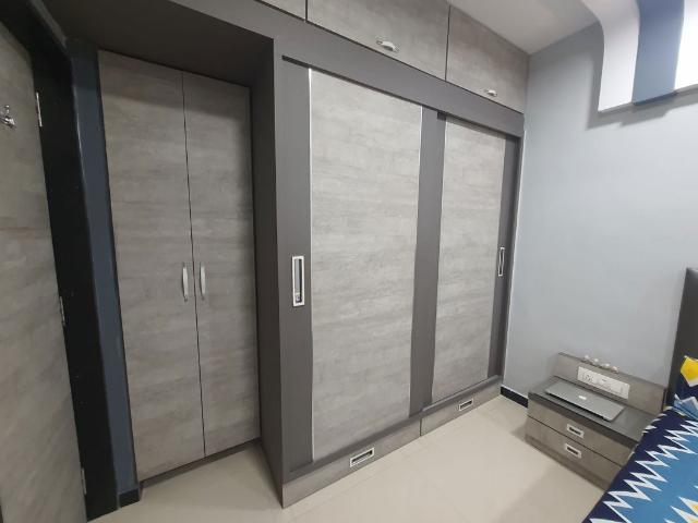 Rental | 2 BHK 600 Sq.Ft. Apartment in Vaibhav CHS Goregaon