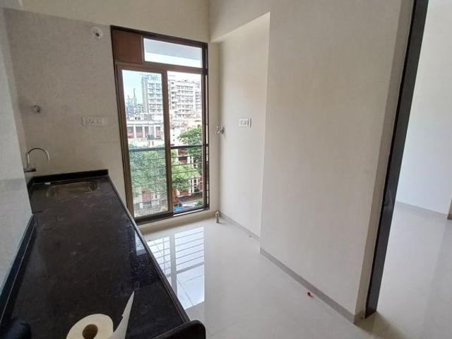 Rental | 2 BHK 600 Sq.Ft. Apartment in Vaibhav CHS Goregaon