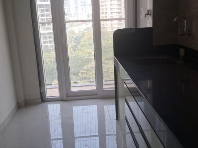 Rental | 2 BHK 600 Sq.Ft. Apartment in Mhada Sector R3