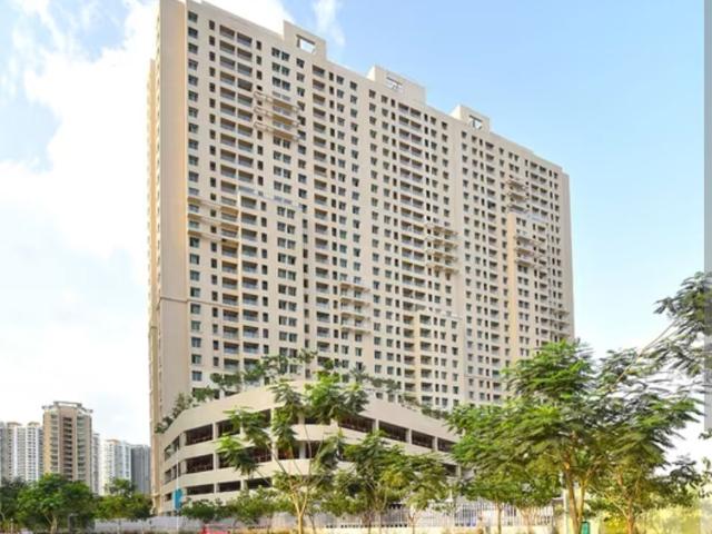 Rental | 2 BHK 600 Sq.Ft. Apartment in Rustomjee Azziano Wing K