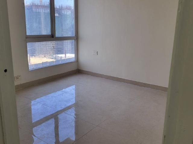 Rental | 2 BHK 600 Sq.Ft. Apartment in Signature The Millennia 3