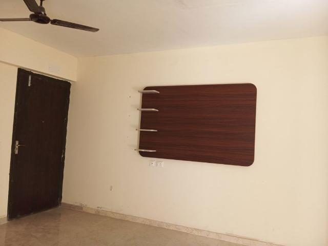 Rental | 2 BHK 602 Sq.Ft. Apartment in MRG The Meridian