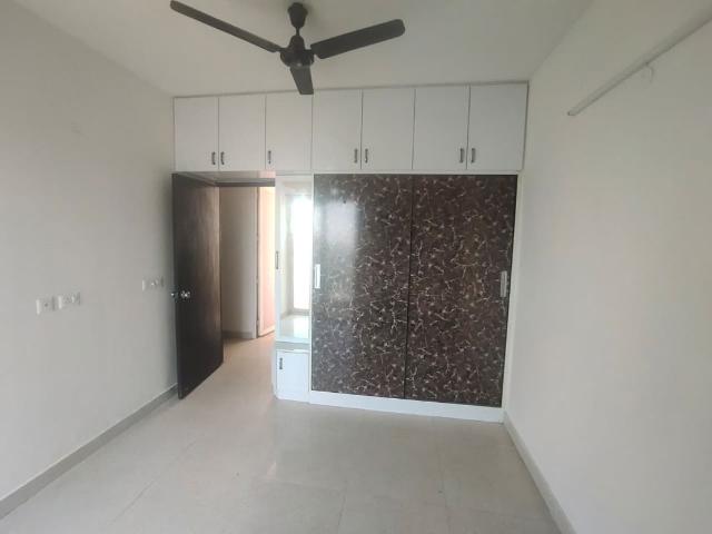 Rental | 2 BHK + 614 Sq.Ft. Apartment in Signature The Serenas