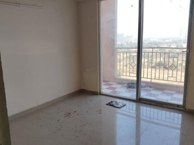 Rental | 2 BHK 616 Sq.Ft. Apartment in Pyramid Urban Homes 2