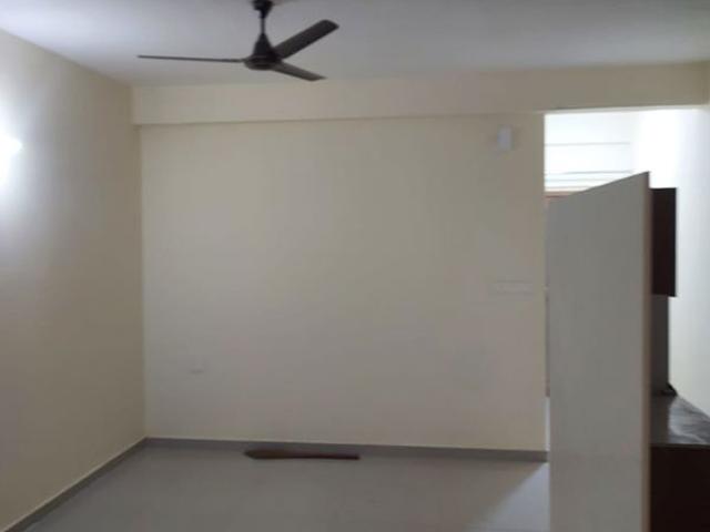 Rental | 2 BHK 610 Sq.Ft. Apartment in Pyramid Heights