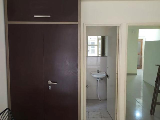 Rental | 2 BHK 610 Sq.Ft. Apartment in Pyramid Heights