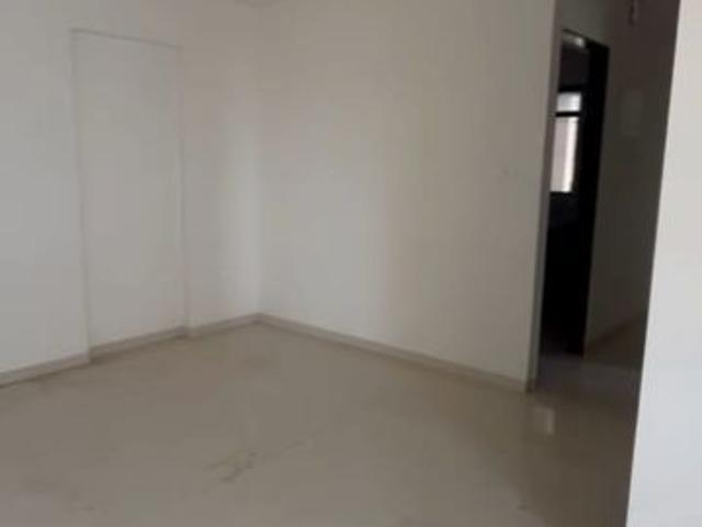 Rental | 2 BHK 620 Sq.Ft. Apartment in Versova