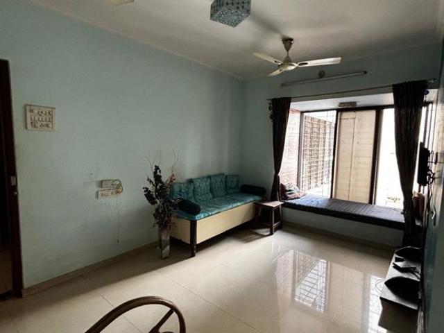 Rental | 2 BHK 620 Sq.Ft. Apartment in Vrindavan Society Goregaon