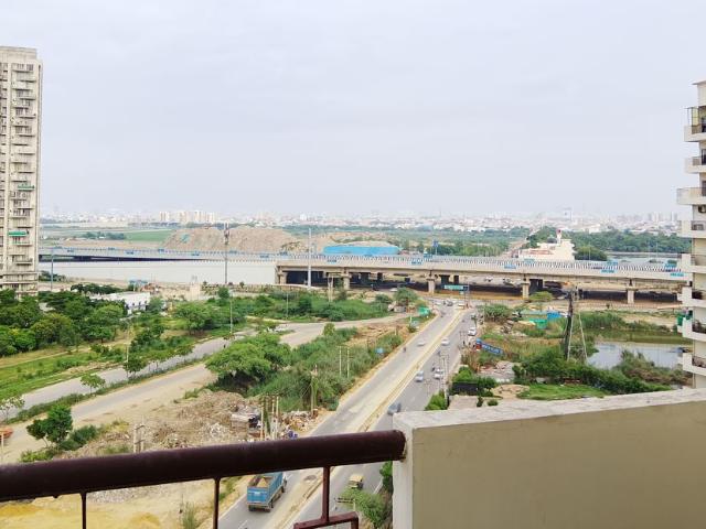 Rental | 2 BHK 620 Sq.Ft. Apartment in Pivotal Riddhi Siddhi
