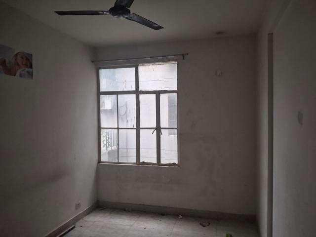 Rental | 2 BHK + 634 Sq.Ft. Apartment in Signature Global Solera 2