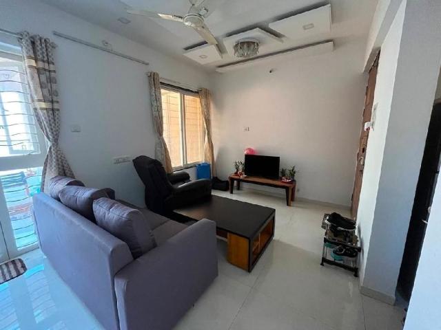 Rental | 2 BHK + 635 Sq.Ft. Apartment in GK Silverland Residency Phase 3