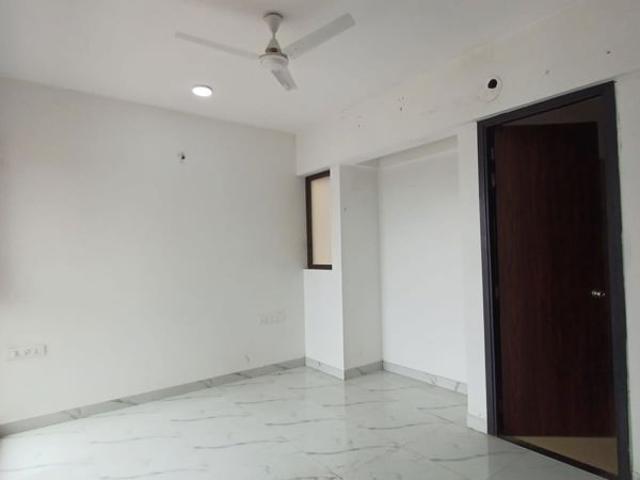 Rental | 2 BHK 635 Sq.Ft. Apartment in Raymond Ten X Era
