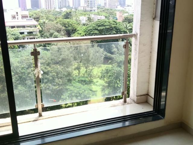 Rental | 2 BHK + 637 Sq.Ft. Apartment in Swastik Park