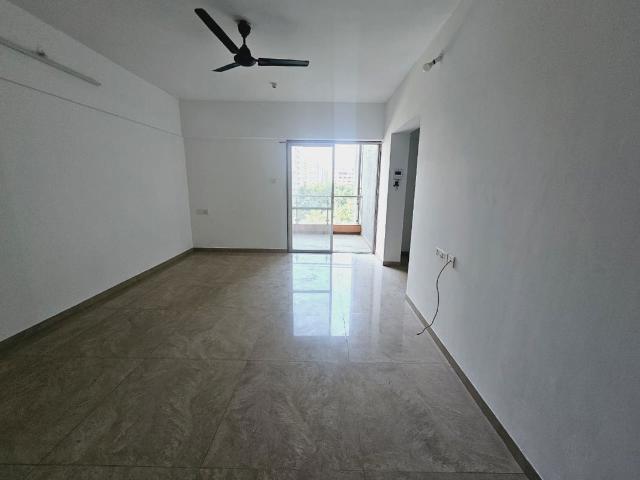 Rental | 2 BHK + 645 Sq.Ft. Apartment in Venkatesh Graffiti Elite